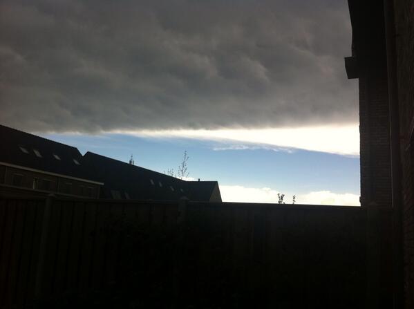 ochten34's tweet photo. Lienden http://t.co/Gh5OxoMb1b