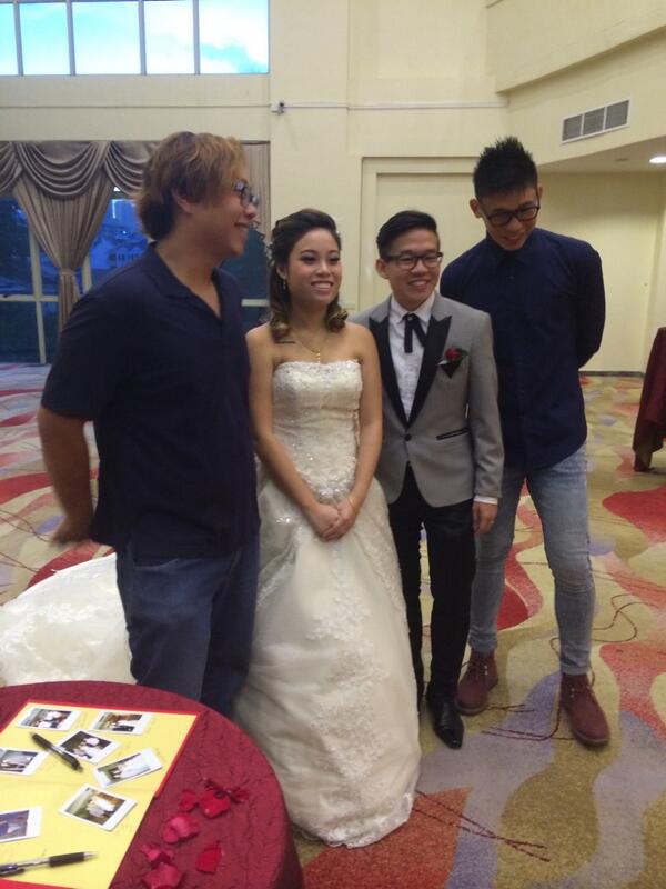 AngBoLiao's tweet image. Give me a caption.