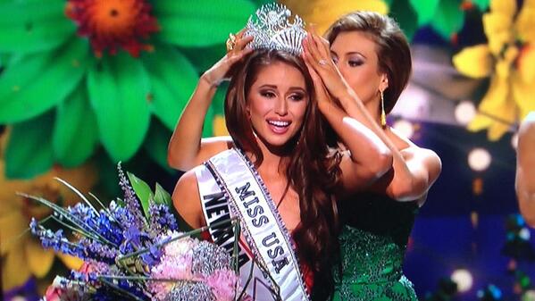 Cosmopolitan's tweet photo. You will not believe the racist bullsh*t that was said about last night's #MissUSA pageant: http://t.co/fyvRJqhZPx http://t.co/I75YZKGA6q