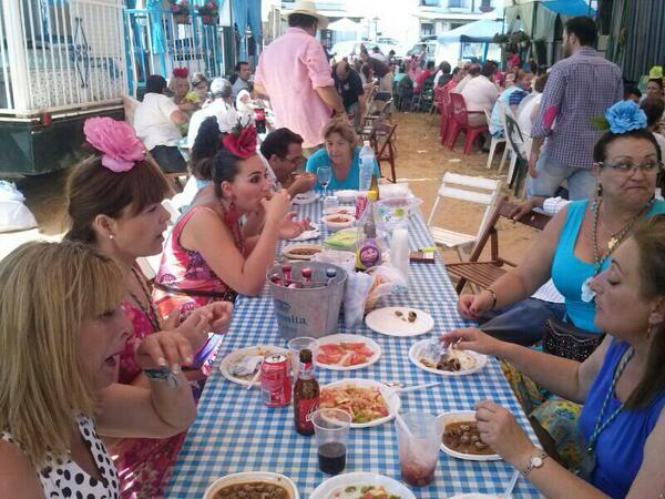 HdadMontequinto's tweet photo. #momentosrocio2014. http://t.co/jVVs42J6xQ