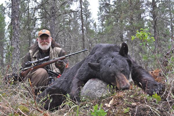 DSCNEWSCENTER's tweet photo. Good ol' Larry Weishuhn http://t.co/gpdj3IolFi http://t.co/vK7Fiklj6f