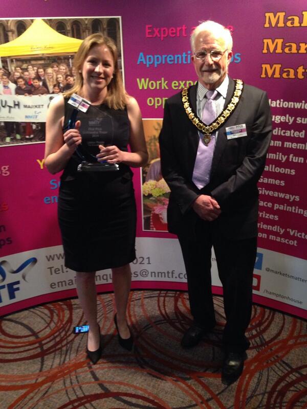 marketsmatter's tweet photo. Congratulations to Louise Maddy of @TheAvocadoCafe - Outstanding Trader of #FirstPitchUK 2014! http://t.co/14NgJEEbL8 http://t.co/lSpFgktlbd