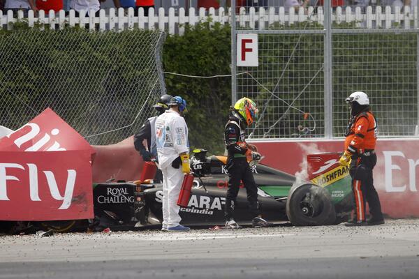 IndyCarOnFOX's tweet photo. #F1: Perez says that last lap collision wasn't his fault. Agree or disagree? Full story HERE: http://t.co/xrc30jMOMq http://t.co/aFkcb7r5yp