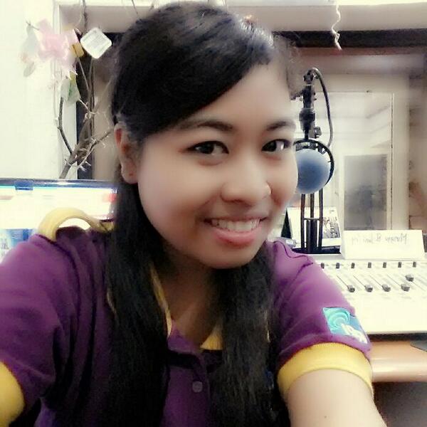 Hhihi.. curi2 waktu sedikit yak