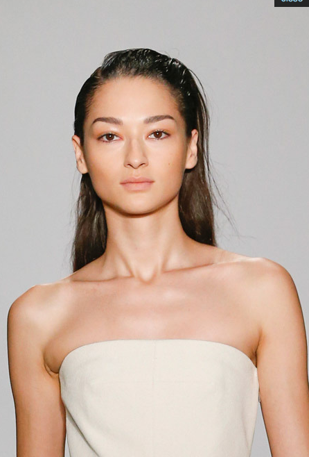 thepop's tweet photo. #POPobsession: the boob tube β as seen at @BALENCIAGA #resort2015. A summer essential. http://t.co/imvOkWIjjV