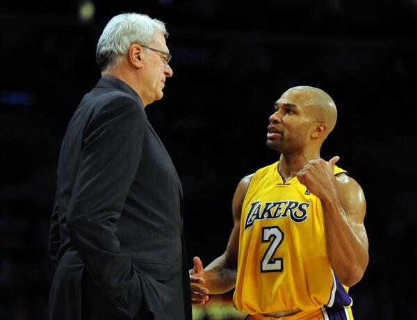 BleacherReport's tweet photo. Derek Fisher has decided to accept the Knicks' head coaching position, per @HowardBeck http://t.co/5JUiIpXDKQ