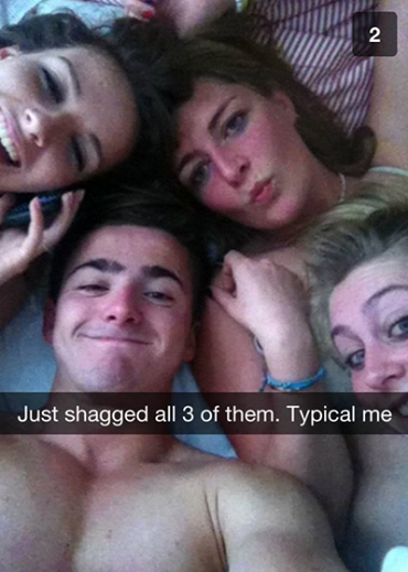 WackySnapChat's tweet photo. Lucky http://t.co/z8CHmQD9XC