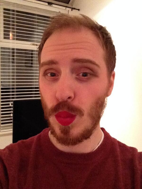 cstreamuk's tweet photo. @jjaybrown98 is getting ready for his demo. #MoMoMcr http://t.co/9jvunsNP6S
