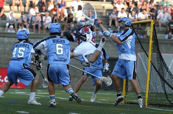 PicsLax's tweet photo. A great btb shot to score http://t.co/g2958bWds8