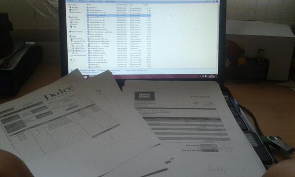 ana_arizaa's tweet photo. Aiiii cuanto asco te tengo PROYECTOOO
Jueveeees yaaaaa!! http://t.co/2ygpGj8cDS