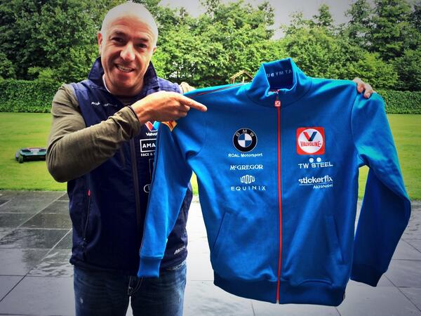 TomCoronel tweet picture