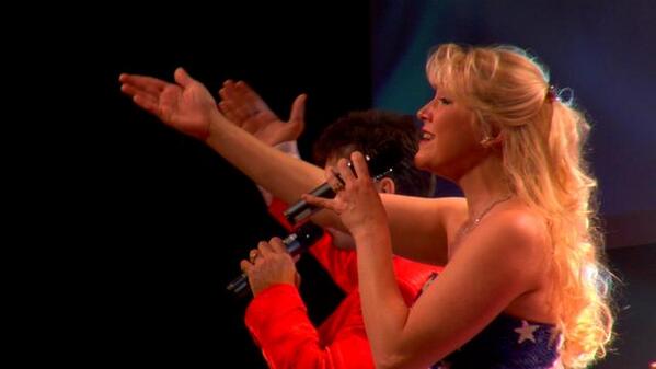 whitneymatheson's tweet image. Loved the Branson-set doc @LieToStrangers. My chat w/co-director @ajschnack: usatoday.com/story/popcandy…