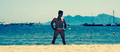 aitor_polvo's tweet photo. Beach☀️🌞☀️🌞🏊🏄 http://t.co/t1PH4DgpOR