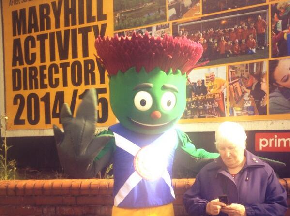 madtomissit's tweet photo. Dorothy is uploading her photo with @Clyde2014, who else wants to be in with a chance of winning a gift voucher!!! RT http://t.co/WdjSpDw6eo