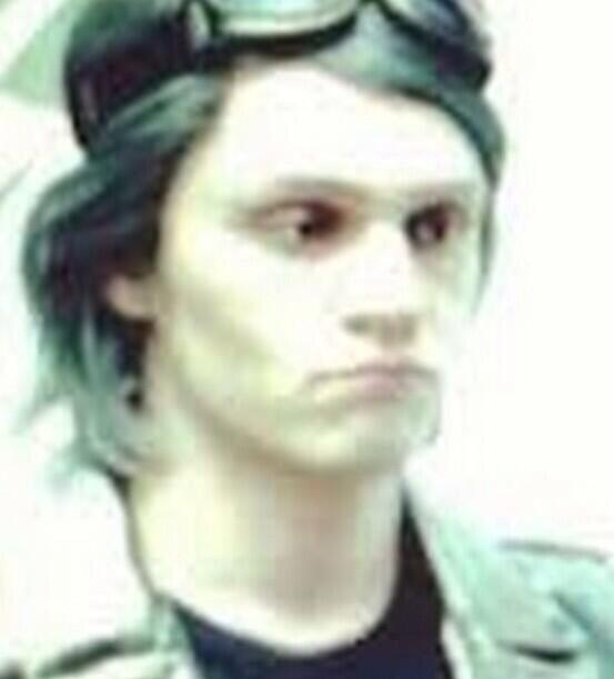 AvenFast's tweet image. *Walks around the city and has a expression on his face* ugh... Bored. #OpenRP