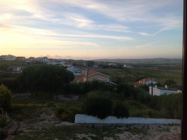 jaymcbride89's tweet photo. Sitting in #Portugal....
#MyViewRightNow http://t.co/WISd5k7u1s