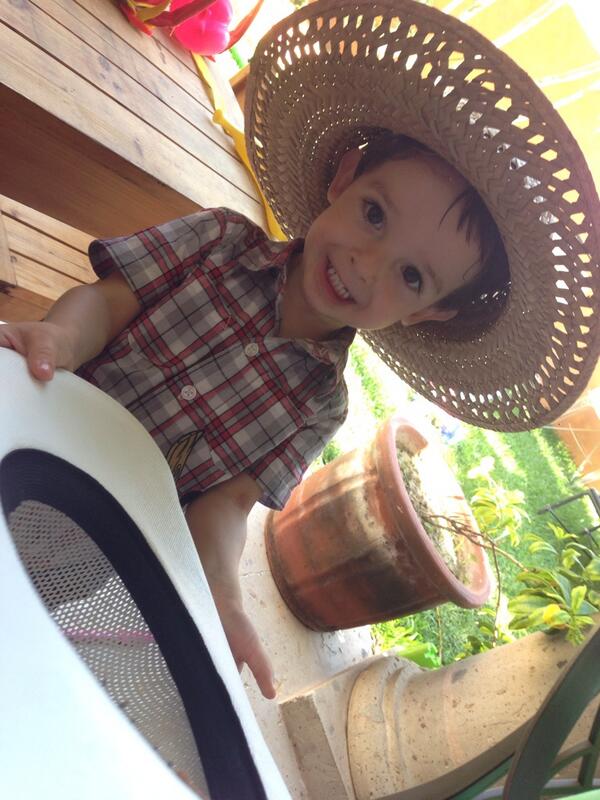 irmitalozano's tweet photo. Me encontré un costeñito! @octaviogaxiola http://t.co/YaDtkTurSN