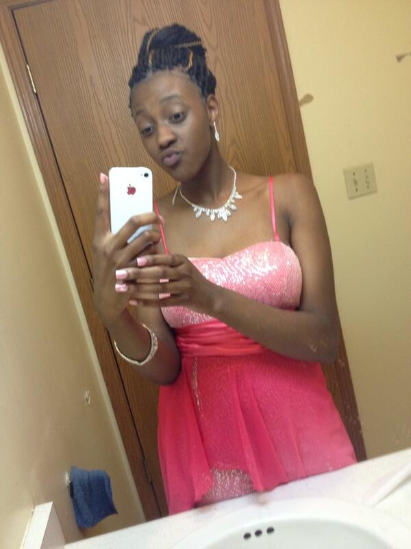 _Bribaby14's tweet photo. Me For My Graduation ! Ready For High School &amp; All About Education http://t.co/u12mbvJx19