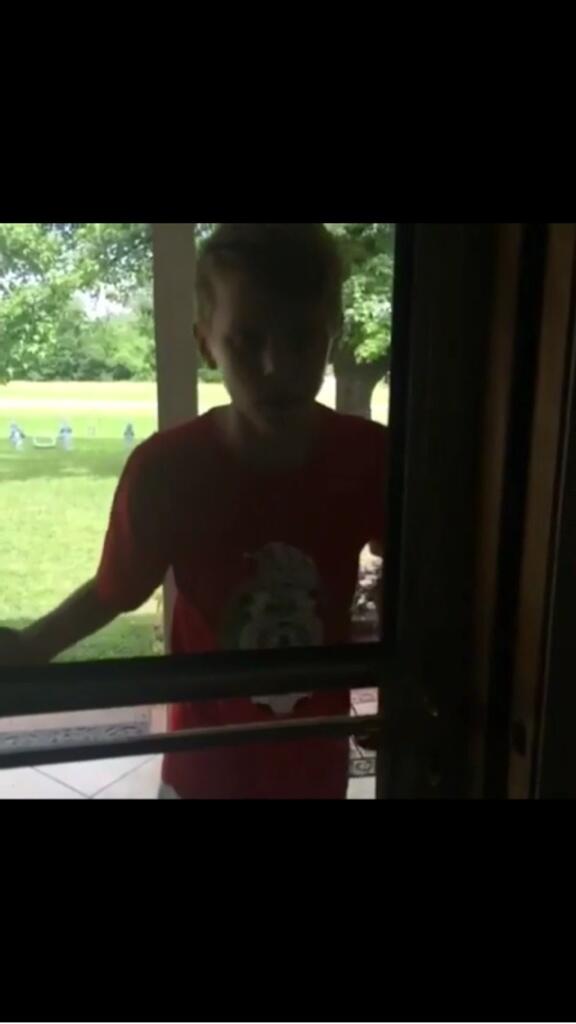 Kaydenatorss's tweet photo. Bae why you creeping? @kingkayden #mcm http://t.co/f7BH1Escr9