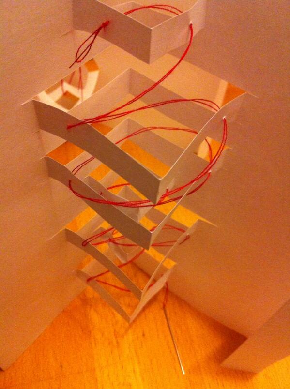 jonladder's tweet photo. Shibari origami http://t.co/6Kh7g3Udvv