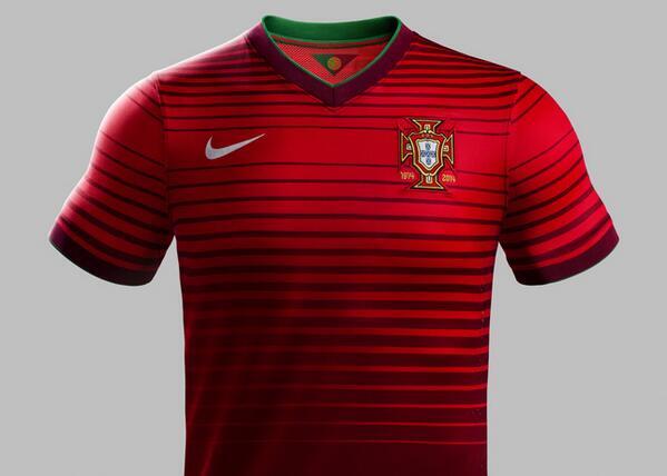 FootballFact101's tweet image. Portugal #WorldCup2014 Home Shirt.
