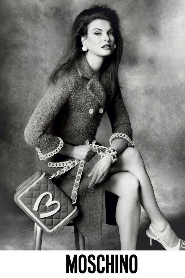 CGarkinos's tweet photo. Major. Linda Evangelista for @moschino. #askchristos #legendary #chic http://t.co/VqcMAI6Wr5