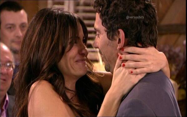 versoshits's tweet photo. 'Igual volver a estar juntos es un error, pero quiero equivocarme todos los días de mi vida' #aidafinal #aidaforever http://t.co/YAFZqFAiNS