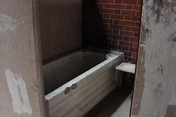 Alan Russell tweet media