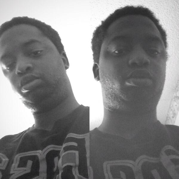 20024Blue's tweet image. #splitpic #easytigerapps  yay I did it