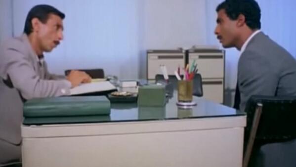 "- يا فندم انا صاحب مبدأ في الحياة.
-- كمان؟.. وقد اعترف المتهم انه صاحب مبدأ."

البيضة والحجر