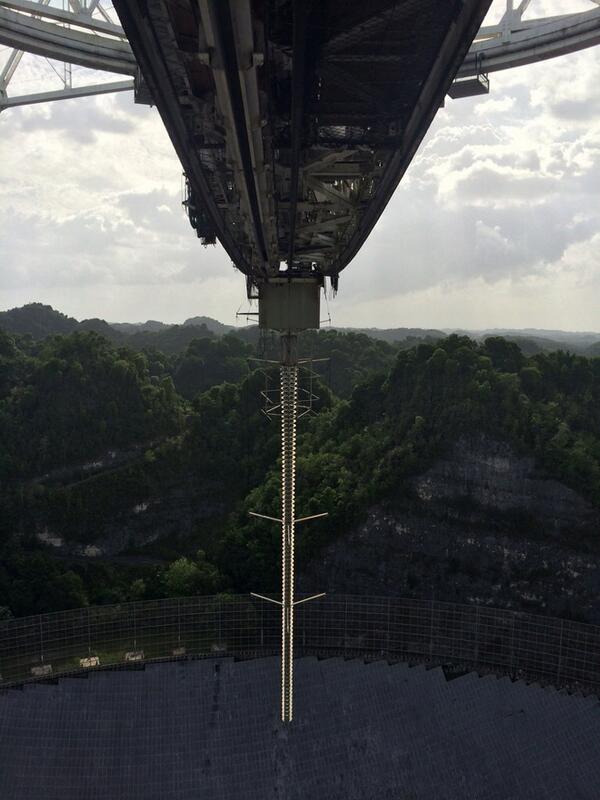ridingrobots's tweet image. I love @sondy's straight-out-of-scifi shots from the Arecibo observatory. m.flickr.com/#/photos/sondy…