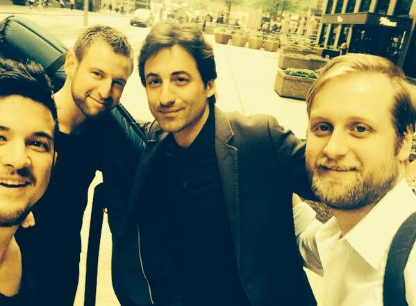 PhilippeQuint's tweet image. Never know who you will bump into in nyc ! with  #TimeForThree midtown!