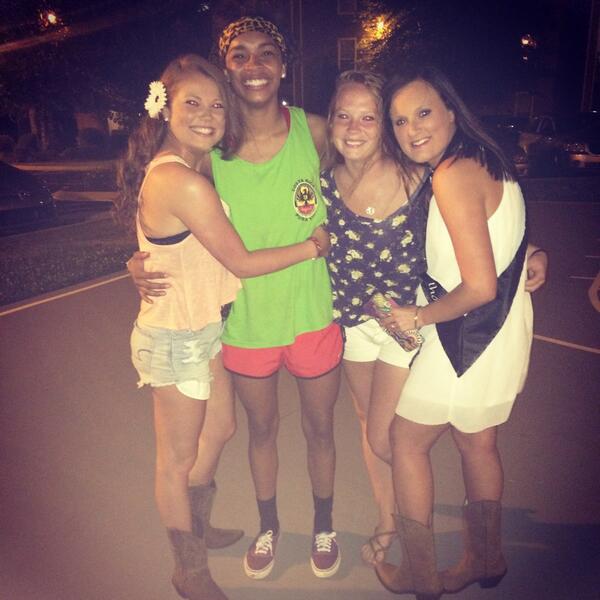 mir_d_smith's tweet photo. @Woodfin_Kidd love of my whole life omg I miss you. http://t.co/e099j9oadW