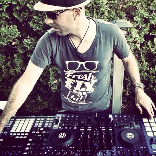 djadf's tweet photo. Nothing better than an outdoor DJ gig to try my new live setup! http://t.co/xbvupIGlAQ