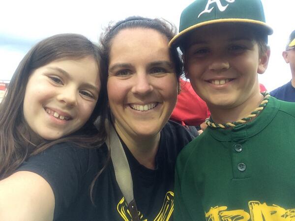 mgoffball6's tweet photo. #PawSoxPic #PALnight #family http://t.co/zYSdbYSpC4