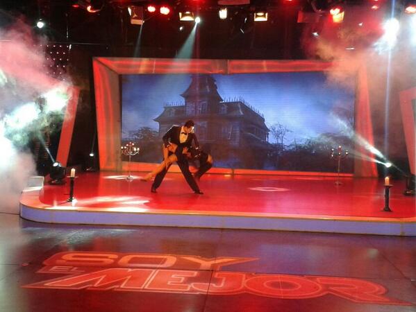 tcsoyelmejor's tweet photo. ¡Qué show! ¿Les gustó? @brattSEMtc  #UltimoCuartosDeFinal http://t.co/KcuMpR8XUg