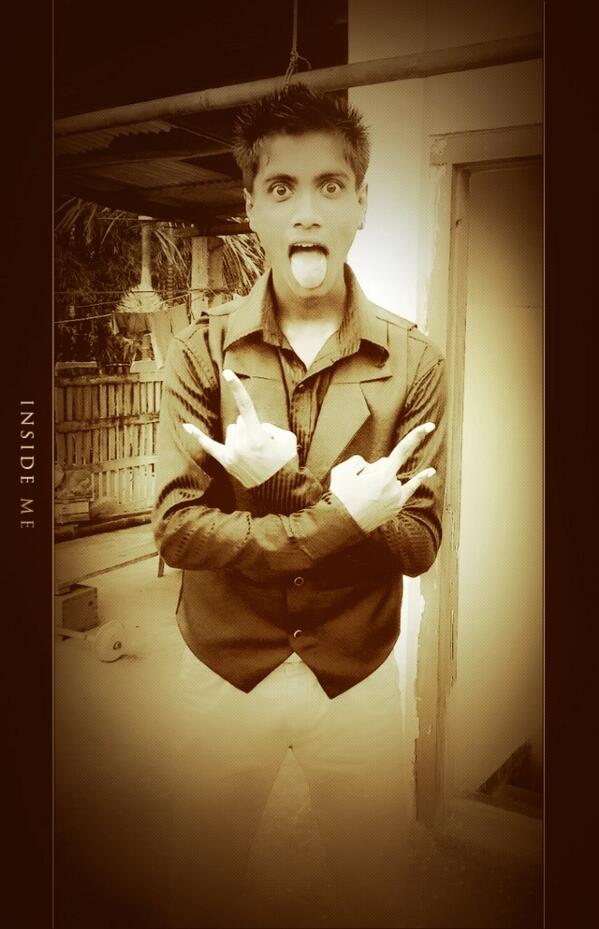 Asli_Immi's tweet photo. A Devil is come to Kill you ! http://t.co/em9eDhsddJ