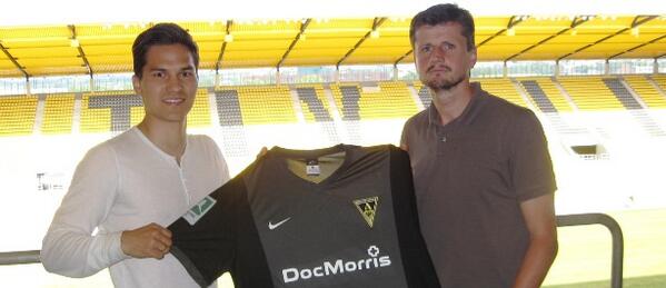 Tim #Jerat wechselt von Arminia #Bielefeld nach #Aachen. bit.ly/1hDbOnP