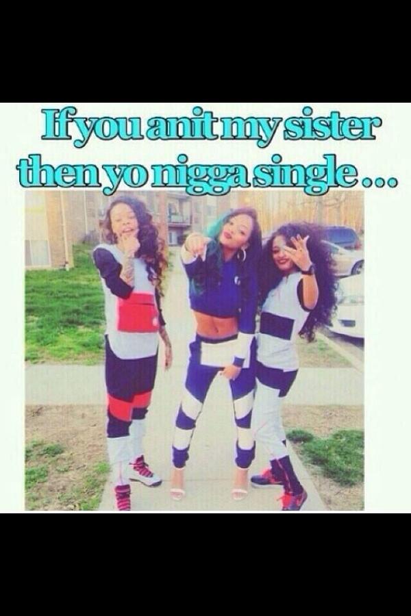 ThBhaddest's tweet photo. “@zoeyzuko: Which one of y'all hoes made dis http://t.co/CHF4xhZcuD”. LMFAO !! 😂😭😭