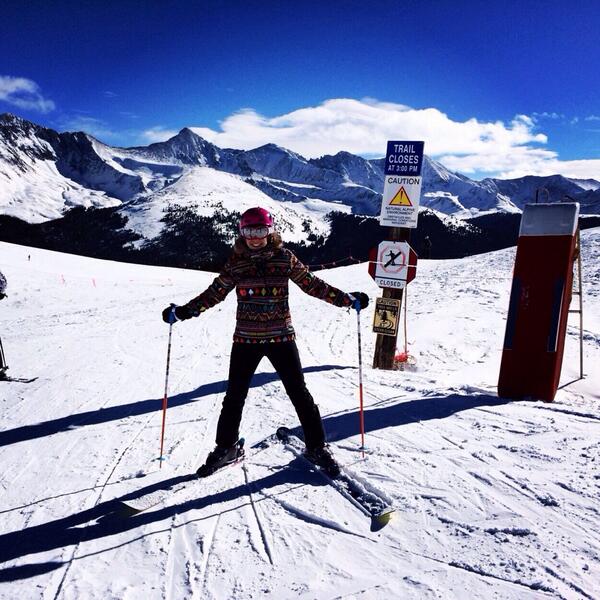 poclarky's tweet photo. @SnowTrainers @Lydia__King 
Taken in Colorado Feb former student now living the dream + instructing at Coronet Peak. http://t.co/QCyJAwEOAo