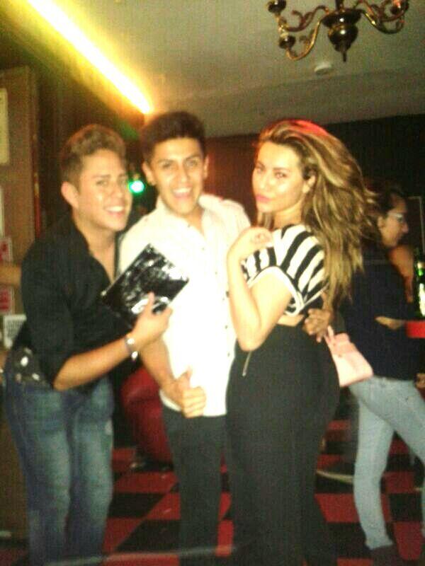 ivanrivas873's tweet photo. Solo se necesita un poco para regresar  #Selfie #Gemelas http://t.co/GQiotustQc