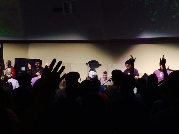 impactpurple's tweet photo. Great worship tonight with @s12thomas @Mdking1291 @will_helms2 http://t.co/VUf4nt2vJC