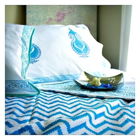 <a href="/peacock_paisley/">Priya Raj</a> are giving 2 lucky SY readers a $100 voucher in the SY Birthday Giveaway  bit.ly/1kyHWmZ Go…