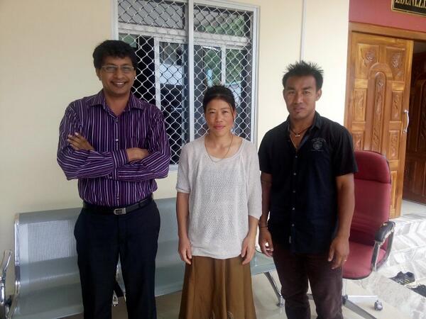 Meeting Mary Kom in Imphal by Schools for India team.