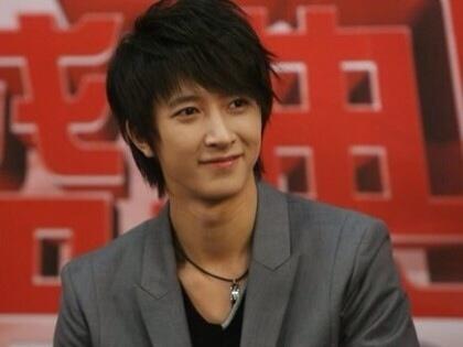 SMTOWNの人気投票！
ハンギョンが好きな人はRTお願いします。