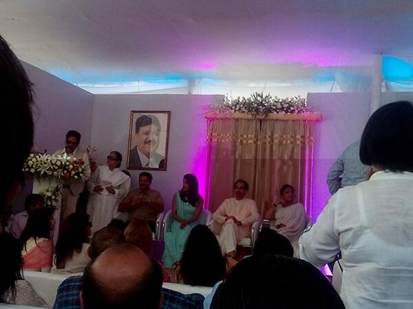 Embedded image permalink