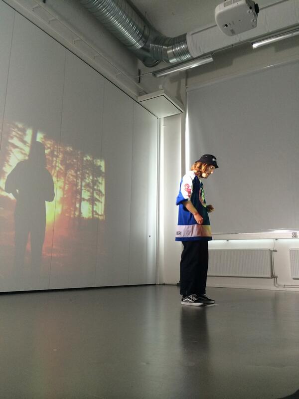 randombastards's tweet image. Musikvideobläst! I gott sällskap... RT @klubb_femtastic: Tidig morgon! @randombastards up in the cam. #tpost #uå