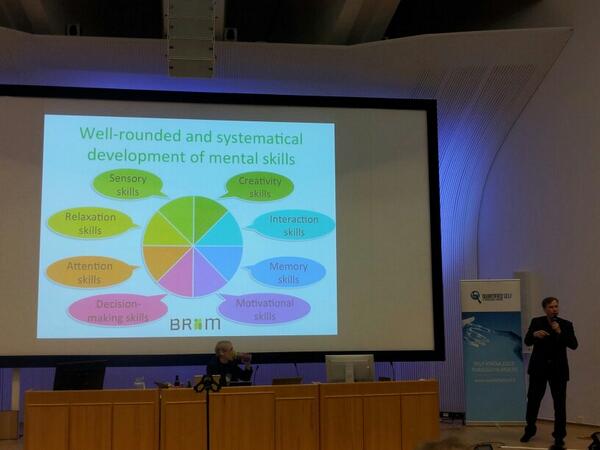 JaakkoLemberg's tweet photo. #ReidarWasenius: "Using your brain requires skills" #ULF2014 #BRIIM http://t.co/0jL3DtrnVS