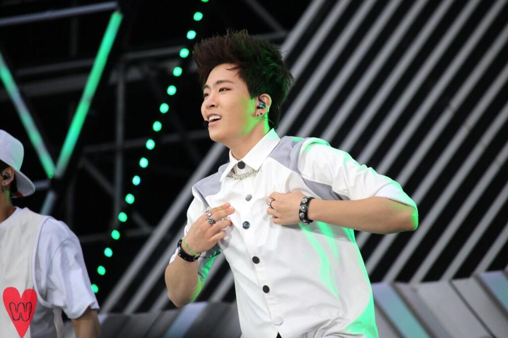 BpwVmW3CAAAQMHm.jpg:large