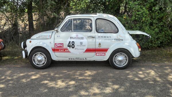RWheatcroftElec's tweet photo. My favourite #PracticalClassic find of the trip was a Fiat 500 Arbarth. Awsome! http://t.co/C796t72IDY